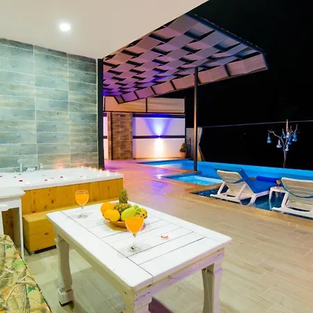 Islamlar Village 2 Bedroom 8421 卡尔坎